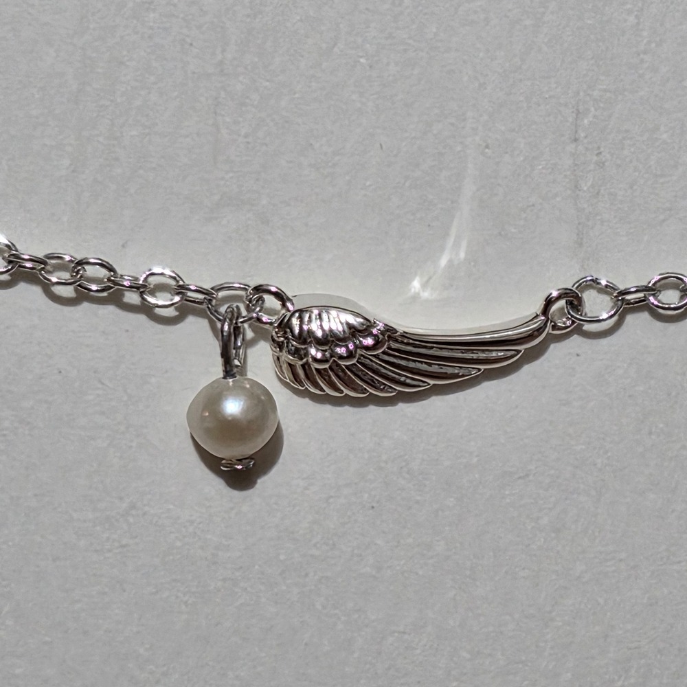 DEMDACO Dainty Wing Silver and Pearl Bracelet Wrapped in Prayer Psalms 91:4 NEW - Picture 2 of 6